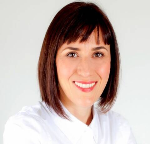Sandra Krstev Barać mag. nutr. - Nutricionizam - Magistra nutricionizma s dugogodišnjim iskustvom u savjetovanju i izradi individualnih planova prehrane za očuvanje zdravlja. | LittleDot