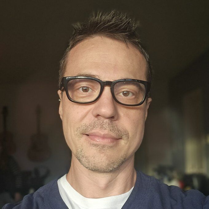 Marko Matutinović dr. med. dent. - Pediatric dentistry