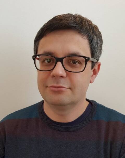 mr. sc.  Goran Kuzmac dr. med. - Neurologija - Dostupan za sva pitanja vezana uz neurološke probleme kod djece predškolske dobi i pitanja iz područja opće pedijatrije. | LittleDot